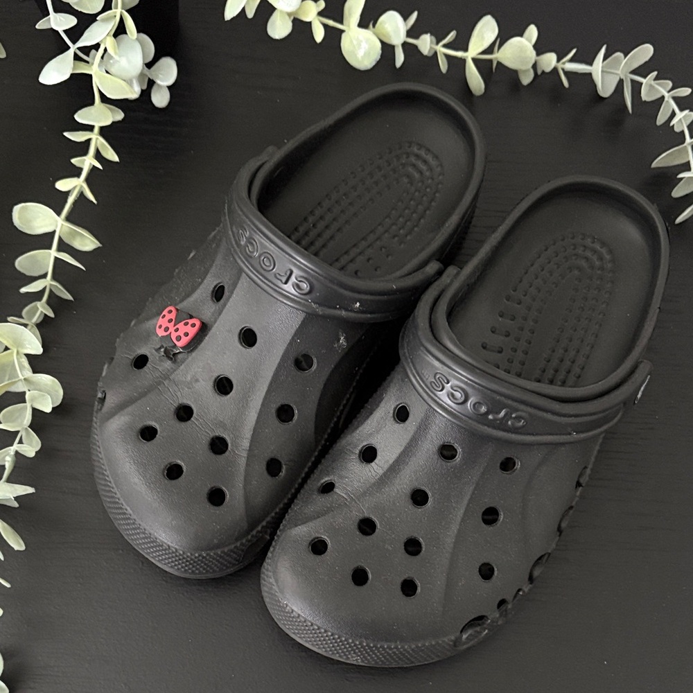 CROCS Black Clogs